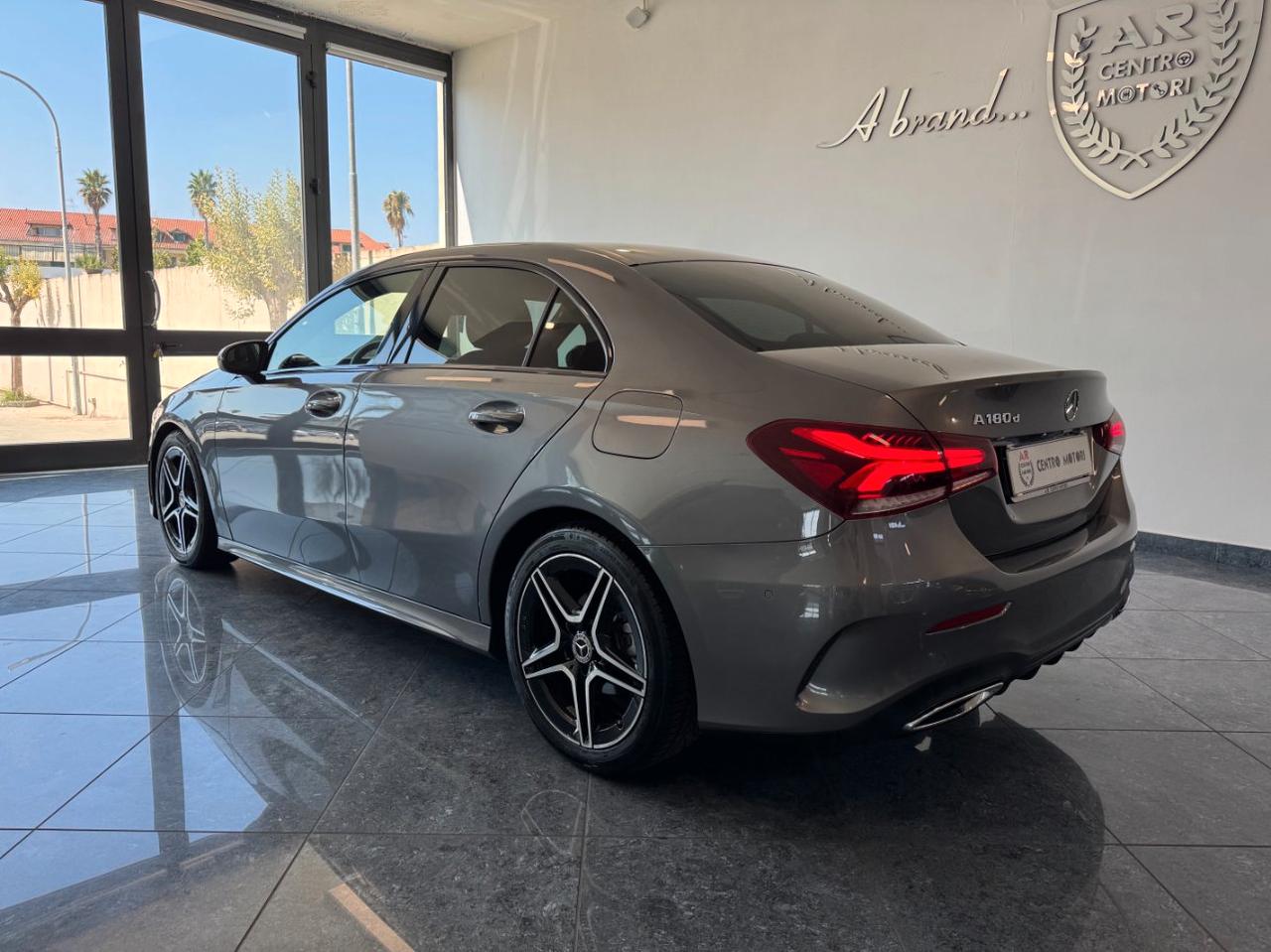 Mercedes A 180 D Sedan Amg Premium Auto Stupenda