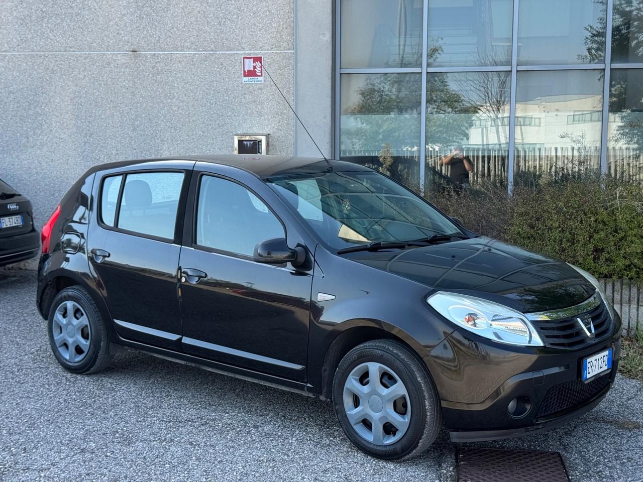 Dacia Sandero 1.2 GPL 75CV