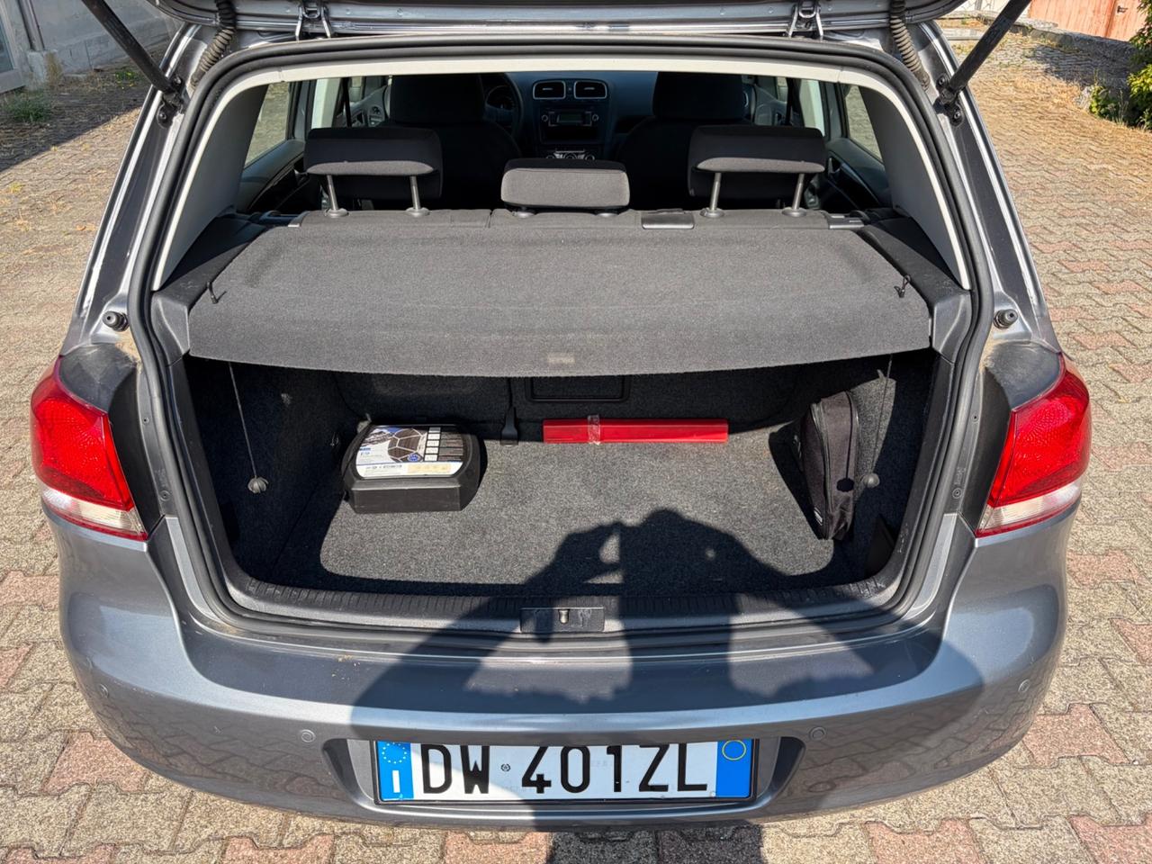 Volkswagen Golf 1.6 BENZINA 86MILA KM