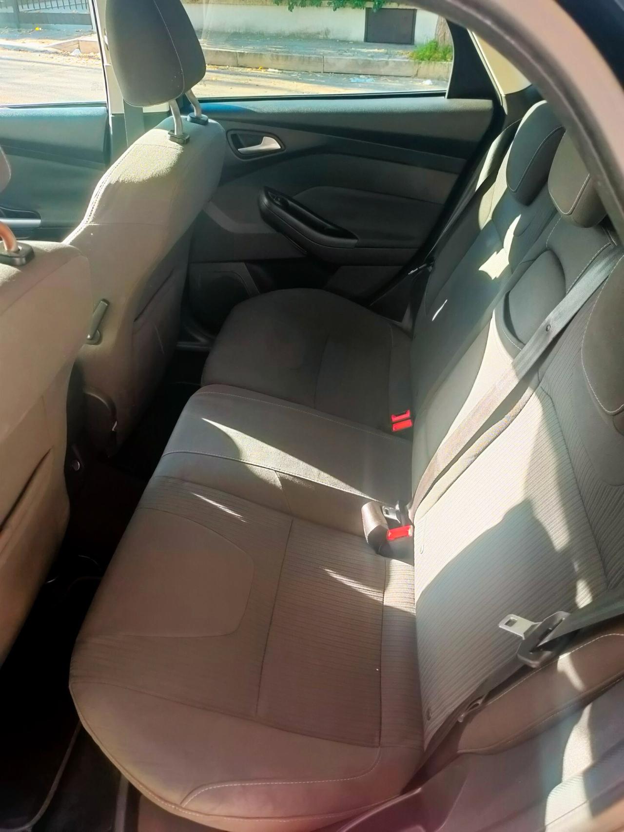 Ford Focus 1.6 TDCi 115 CV SW Titanium