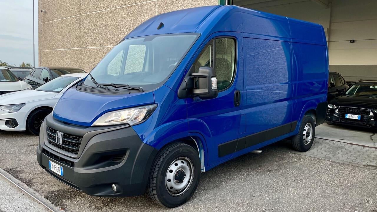 FIAT DUCATO 35 2.2 MJT PM-TM LAMIERATO 140CV - TELECAMERA POSTERIORE, PORTA SCORREVOLE, NEOPATENTATI
