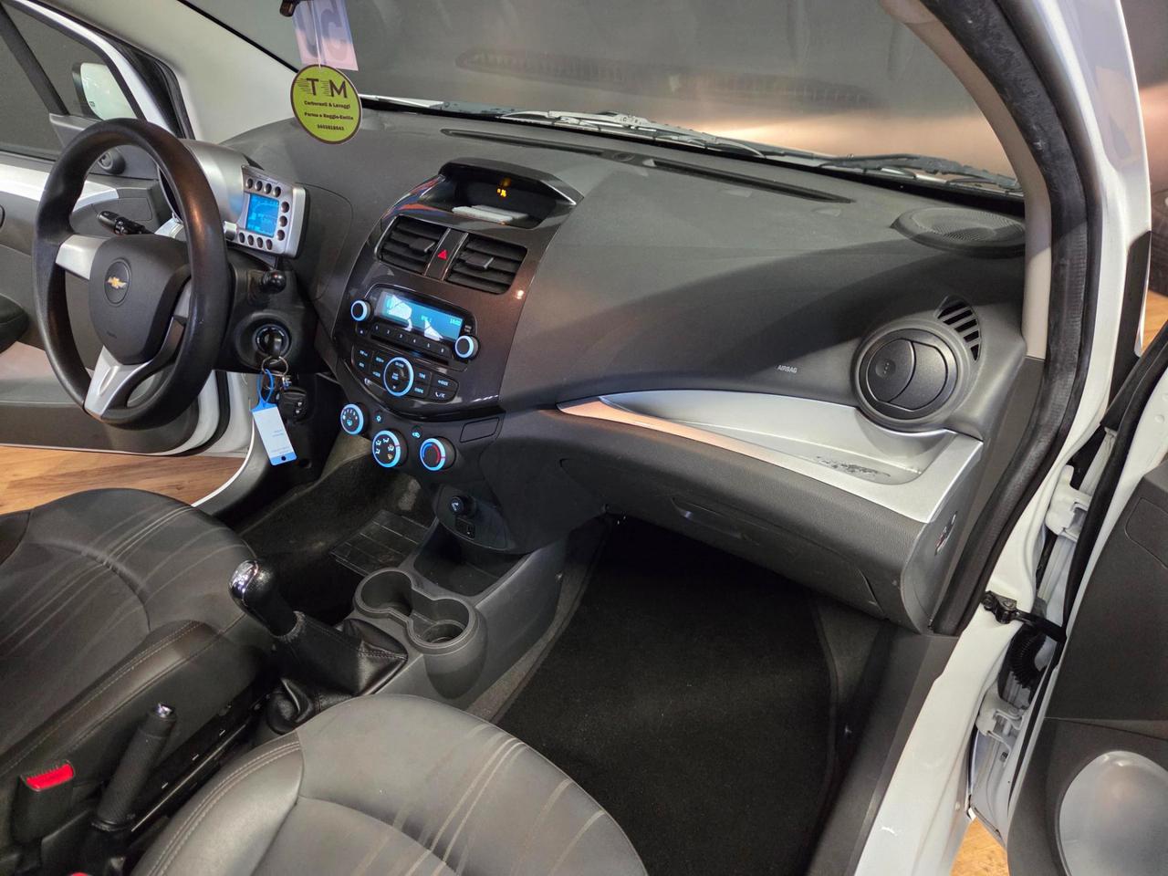 Chevrolet Spark 1.0 LT