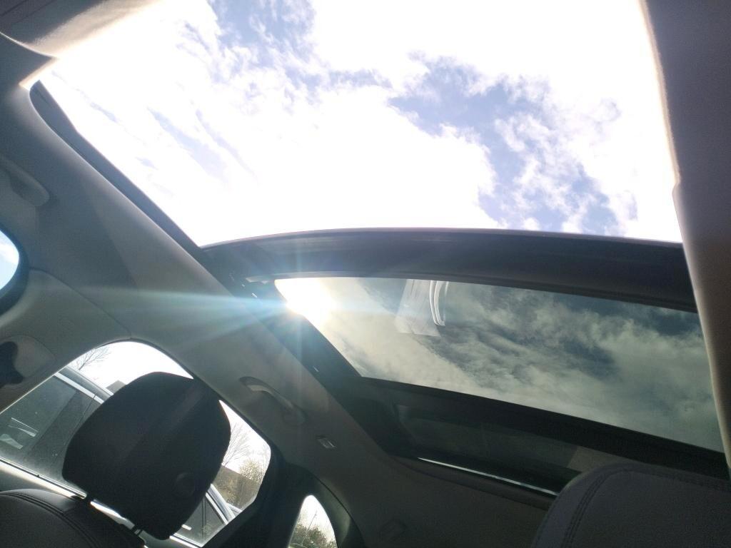 JAGUAR F-PACE 2.0D 163CV AUTOM. AWD S ( FARI LED - TETTO PANORAMICO APR. - PELLE - MIRROR - PDC - TELECAMERA 360 )