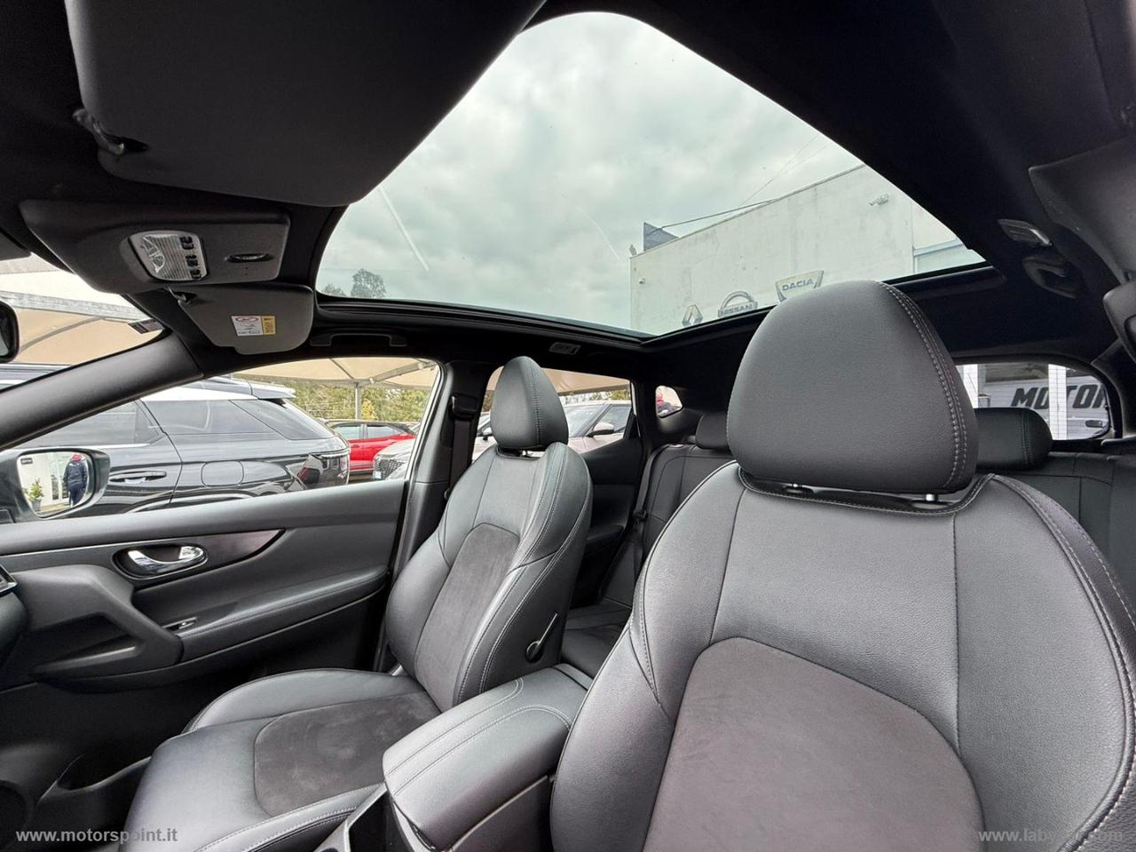 NISSAN Qashqai 1.5 dCi 115 CV DCT N-TEC TETTO PELLE