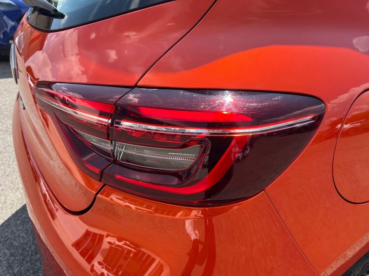 RENAULT Clio V 2019 - Clio 1.0 tce Zen Gpl 100cv my21