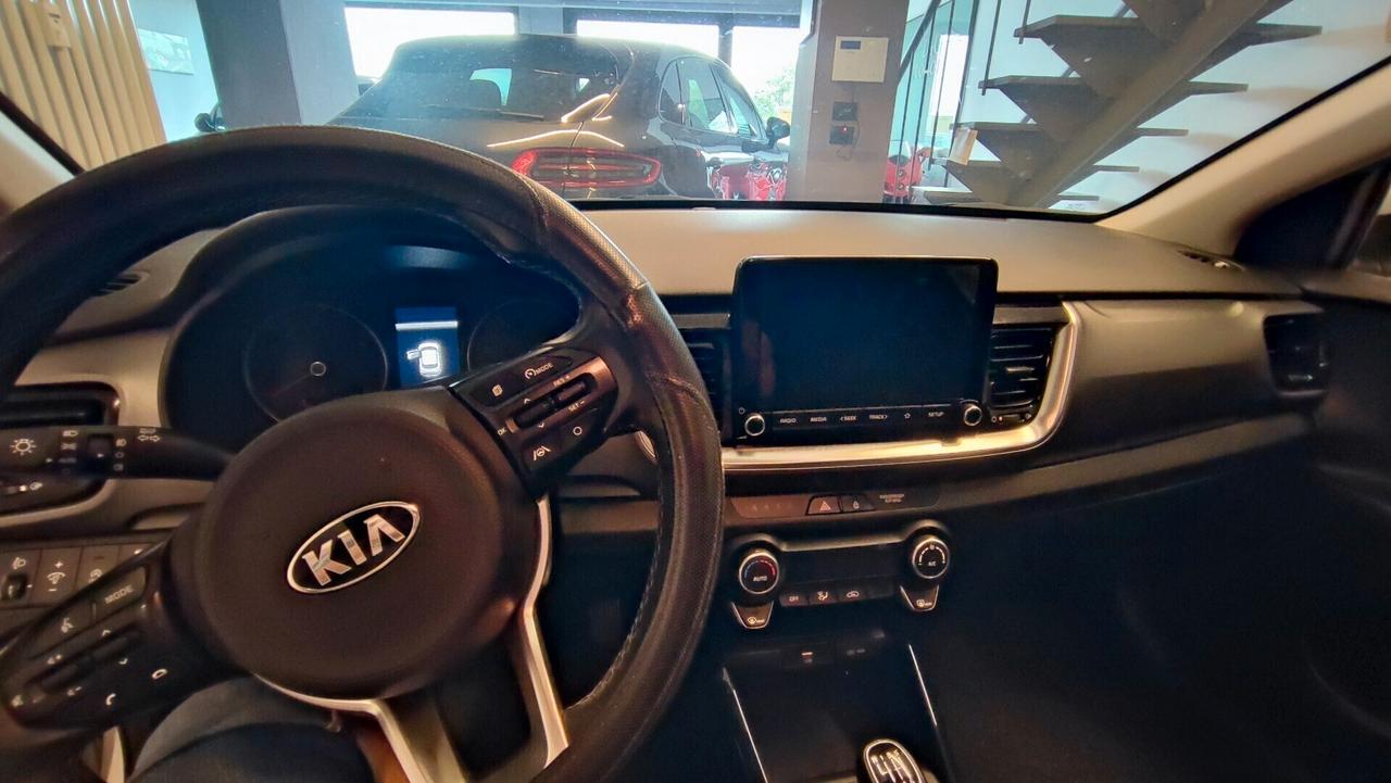 Kia Stonic 1.0 T-GDi 100 CV MHEV iMT HYBRID