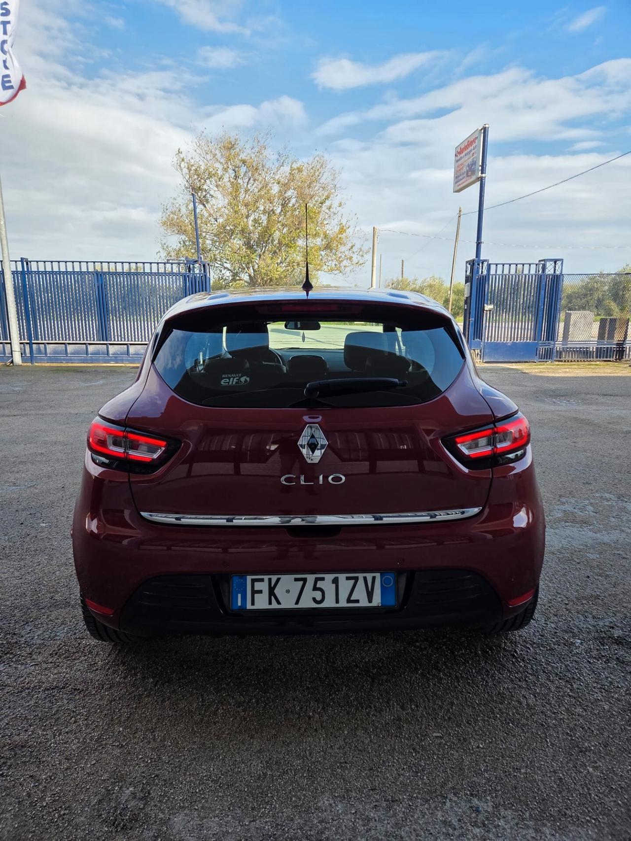 Renault Clio dCi 8V 75 CV Start&Stop 5 porte Energy Intens