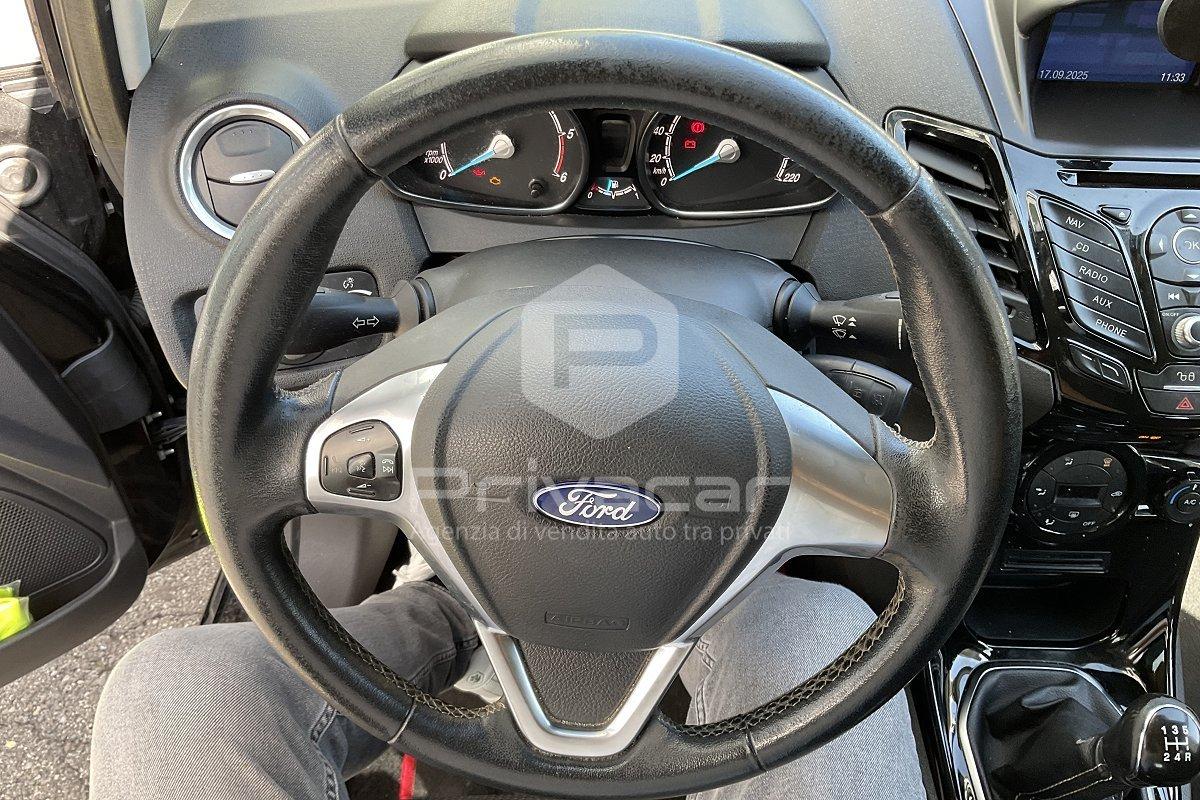 FORD Fiesta 1.5 TDCi 75CV 5 porte Titanium