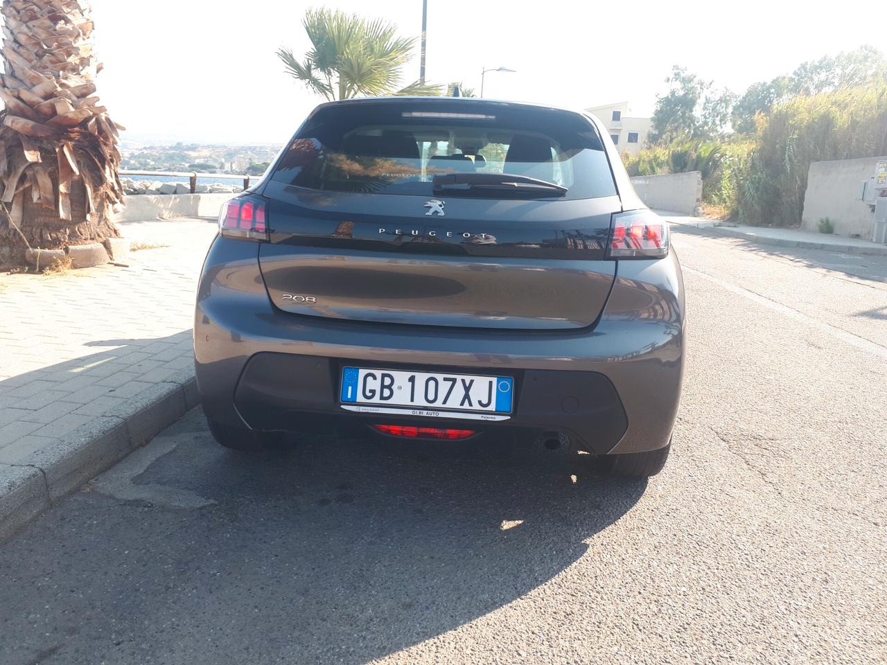 Peugeot 208 1.2 benz PureTech 5PT 75CV 2020