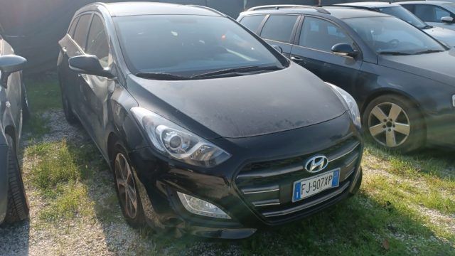 HYUNDAI i30 Wagon 1.6 CRDi Go!