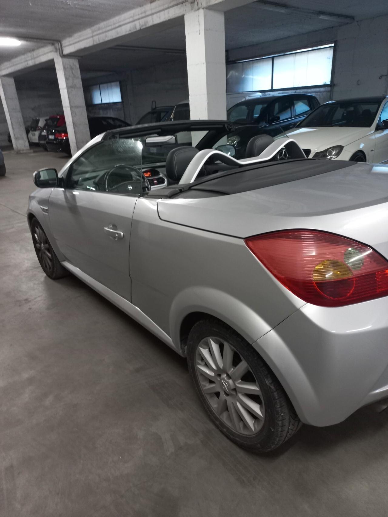 Opel Tigra TwinTop 1.4 16V Sport