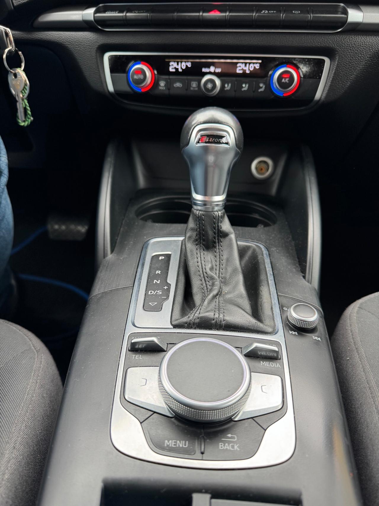 Audi A3 SPB 35 TDI S tronic S-Line