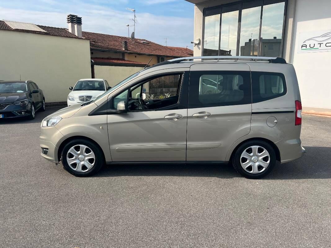 Ford Tourneo Courier 1.5 tdci 75cv plus E5
