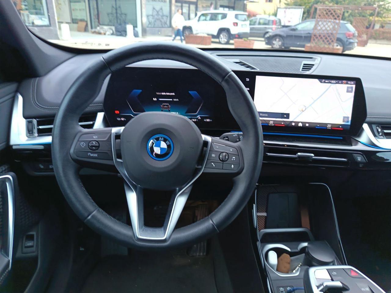 BMW iX1 eDrive 20 Special Edition