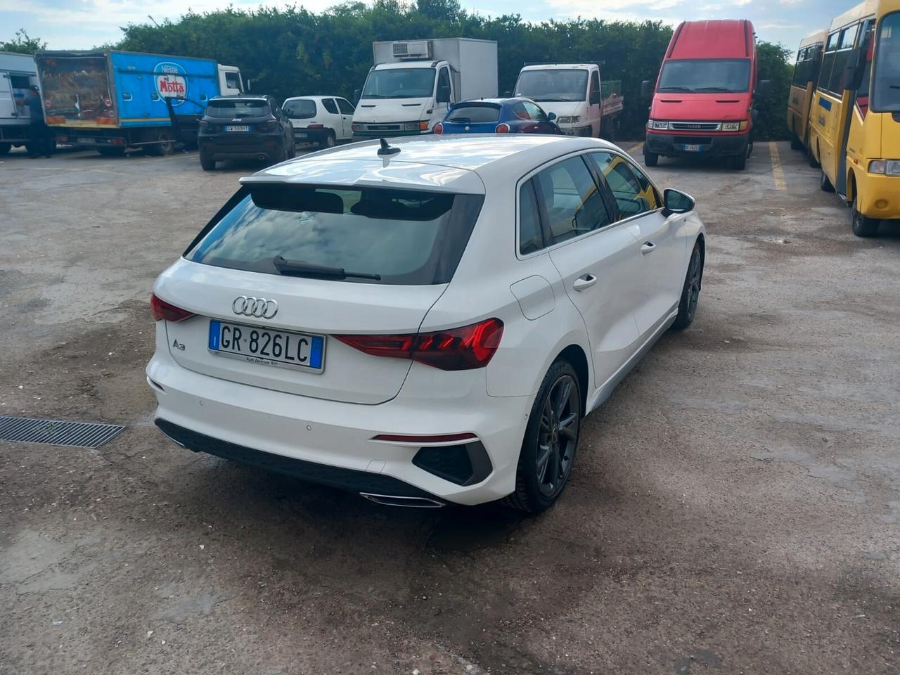 Audi A3 SPB 30 TDI S line edition