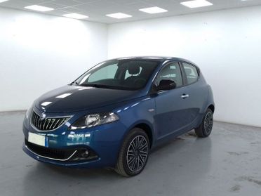 Lancia Ypsilon 1.0 firefly hybrid Gold s&s 70cv