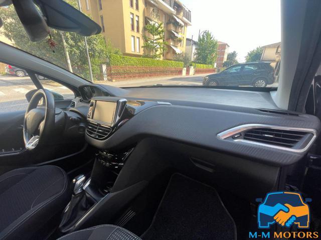 PEUGEOT 208 1° Allure ?neo patentati ?