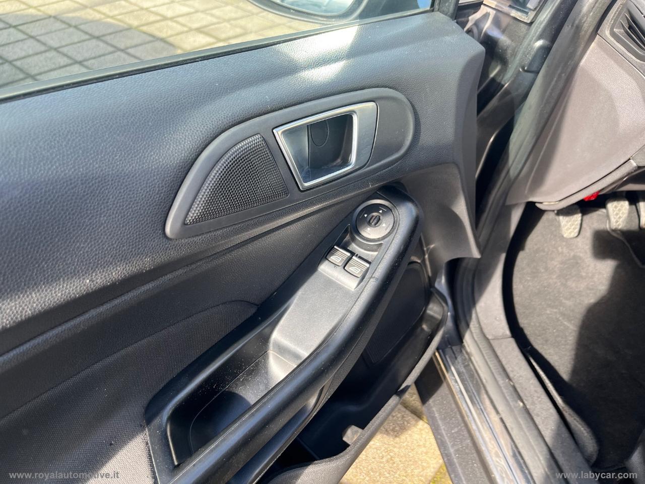 FORD Fiesta 1.5 TDCi 75 CV 5p. Titanium