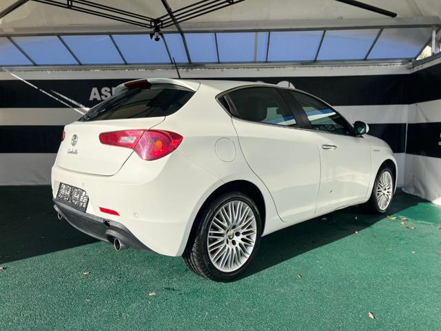 ALFA ROMEO Giulietta 2.0 JTDm-2 170 CV Distinctive