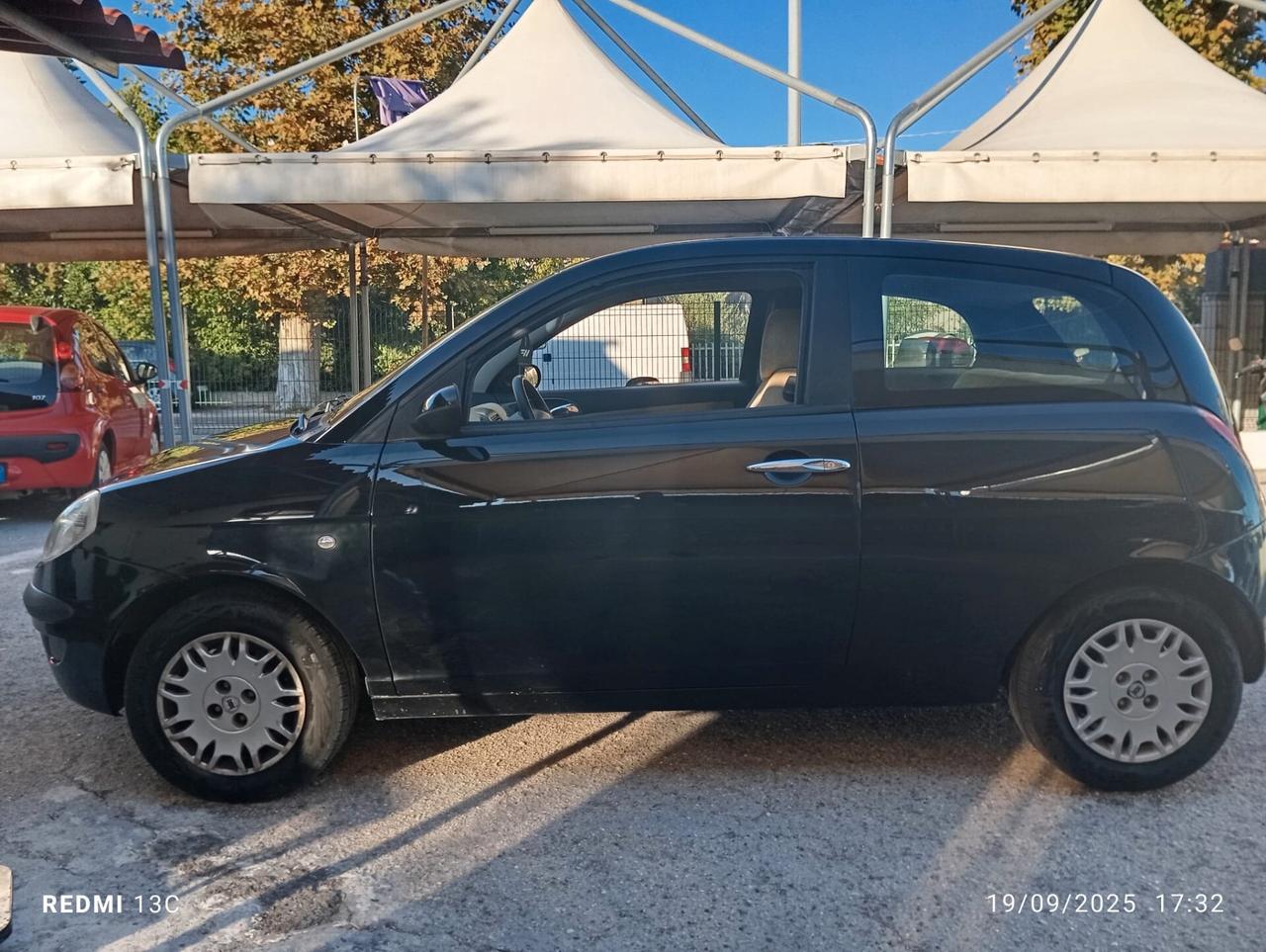 Lancia Ypsilon 1.2 Argento