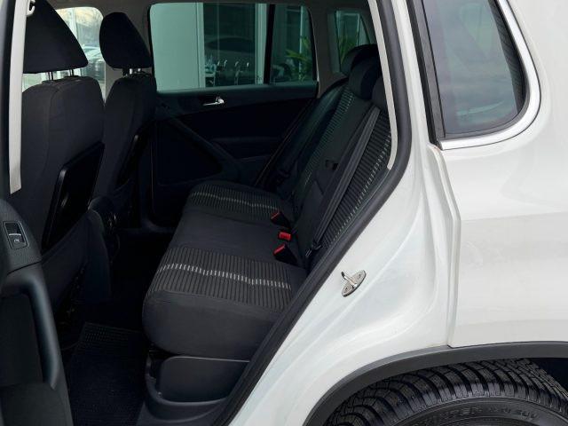 VOLKSWAGEN Tiguan 1.4 TSI 4MOTION Sport & Style