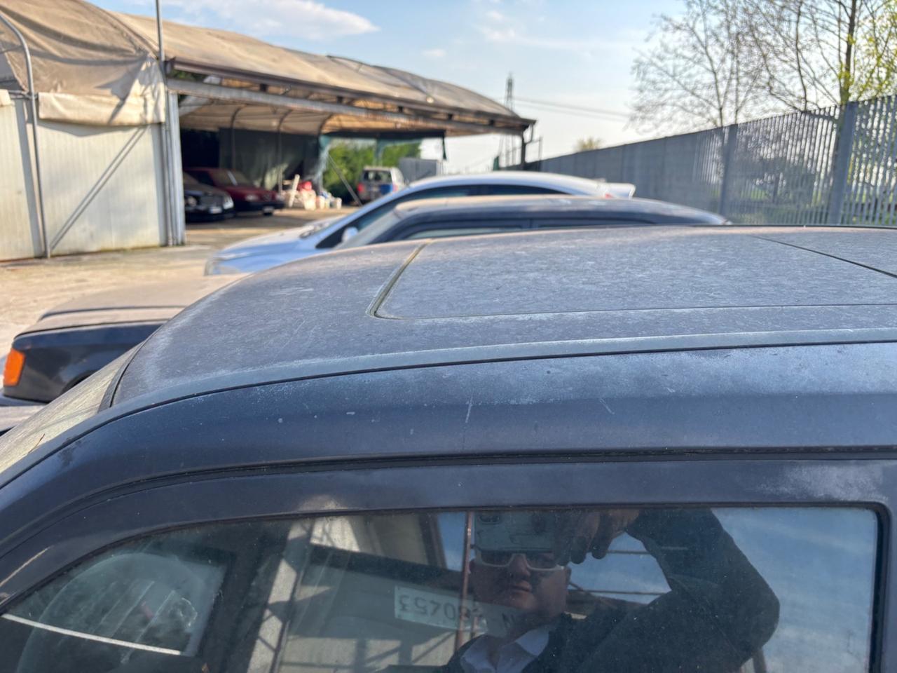 Mercedes-benz 300 200 E 2 esemplari per ricambi o restauri