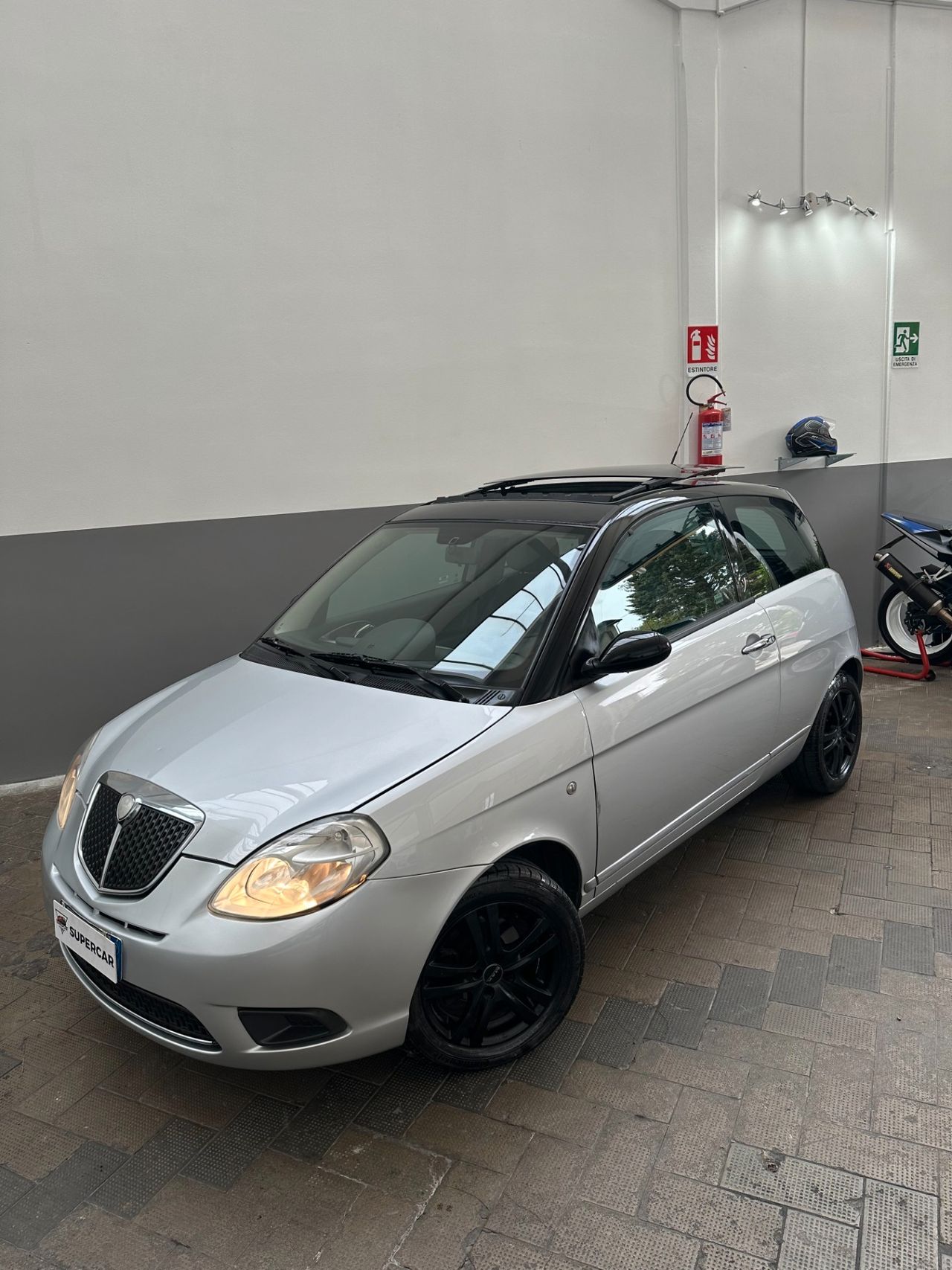 Lancia Ypsilon 1.2 Benz, Tetto Apribile, ok neopatentati.