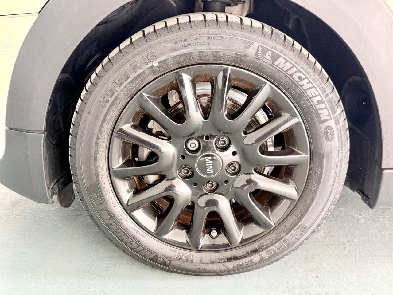 Mini 1.5 Cooper D 5 porte