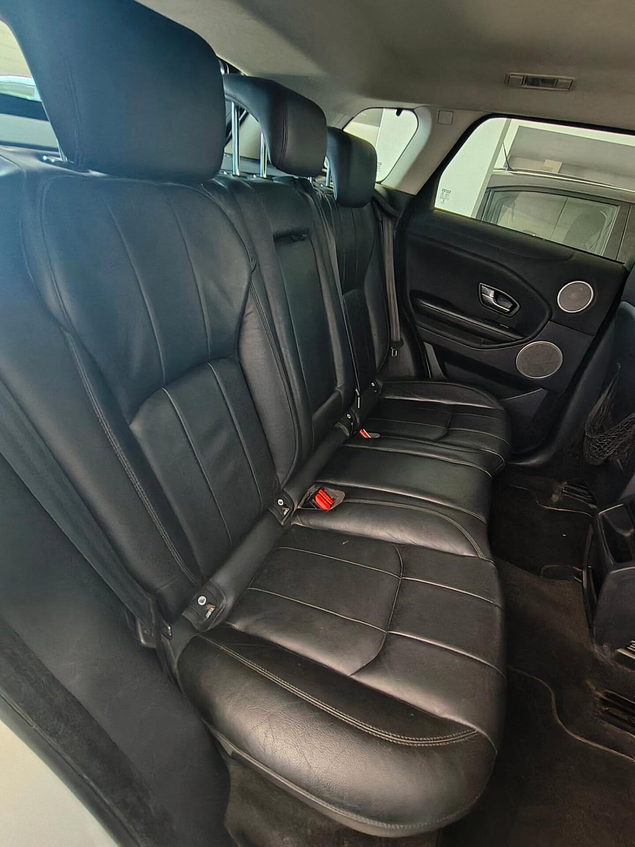 Land Rover Range Evoque 2.0 TD4 150 CV 5p. Pure