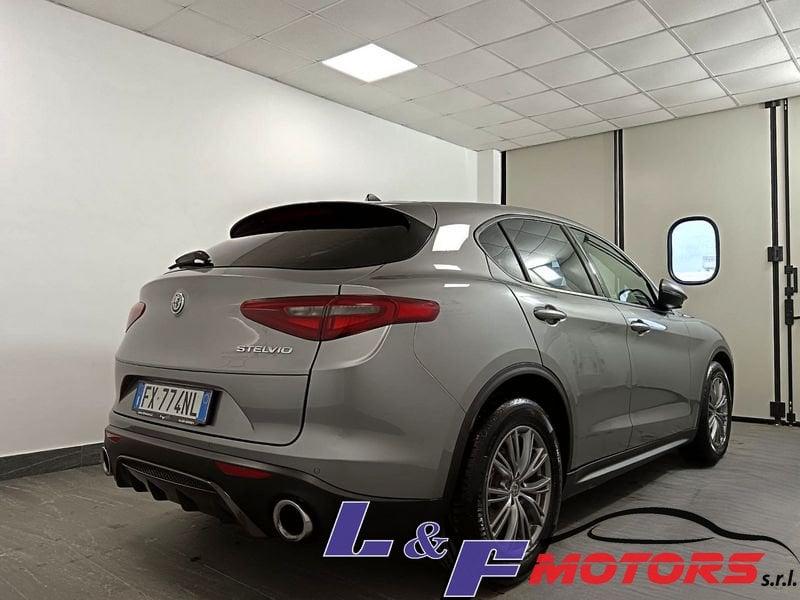 Alfa Romeo Stelvio Stelvio 2.2 Turbodiesel 160 CV AT8 RWD Business