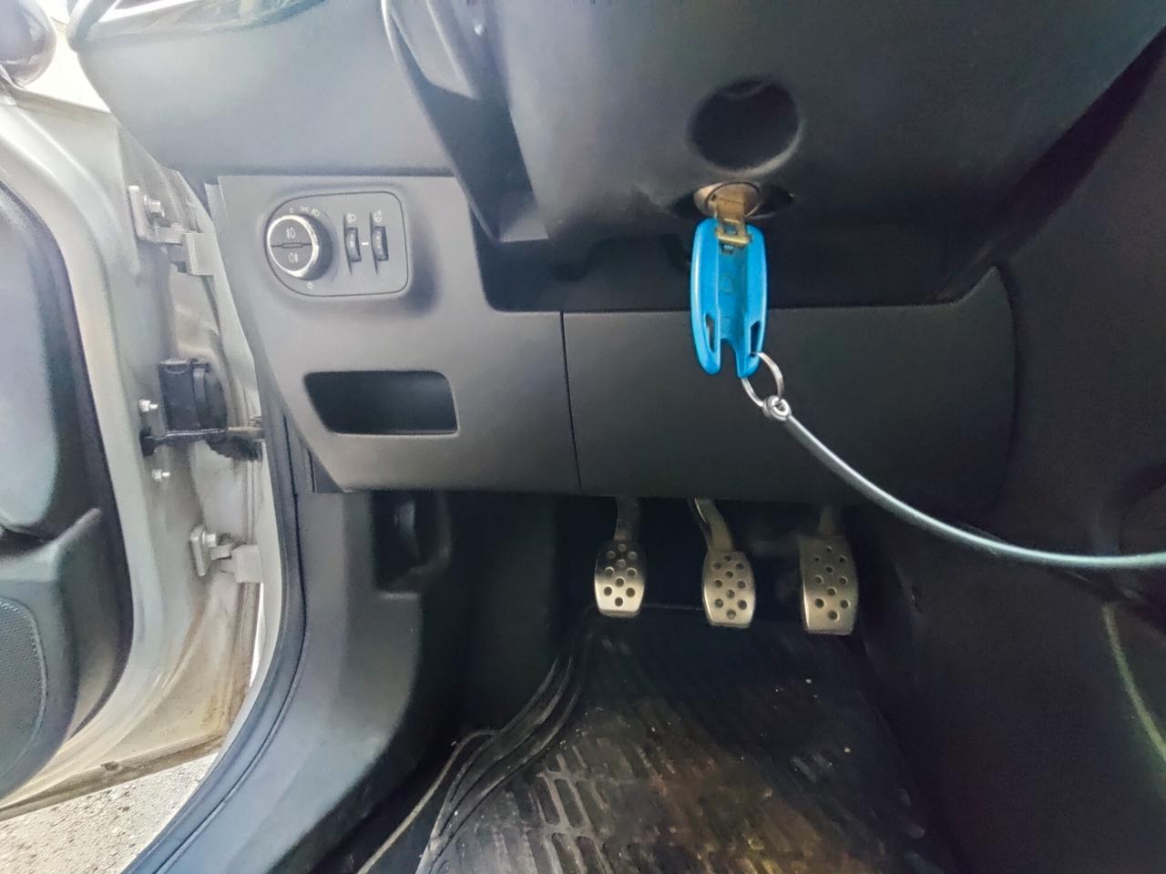 Opel Corsa 1.3 CDTI ecoFLEX 95CV Start&Stop 5 porte b-Color