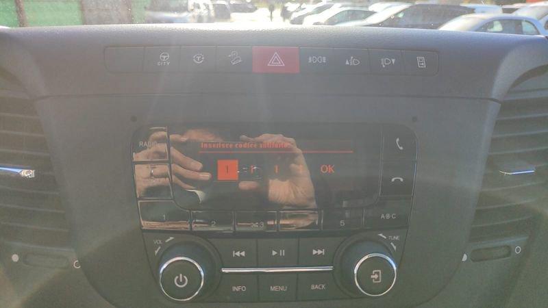 Iveco Daily Daily 33S14HV 2.3 HPT PM-SL-TM Furgone