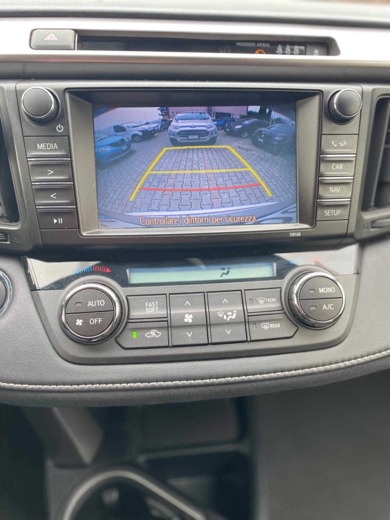 Toyota RAV 4 RAV4 2.0 D-4D 2WD Lounge