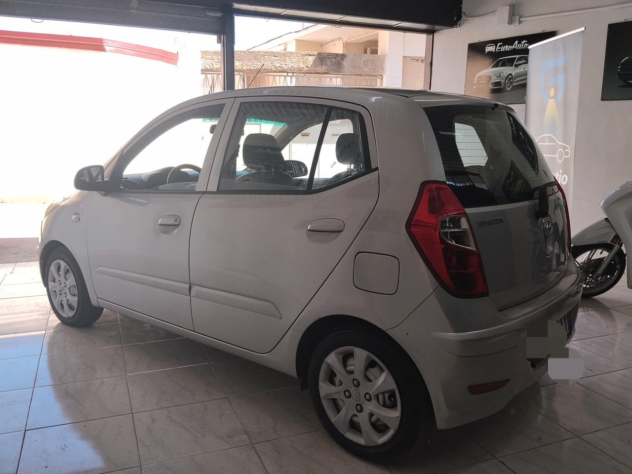 Hyundai i10 1.1 bnz/ GPL 2011 CON GARANZIA