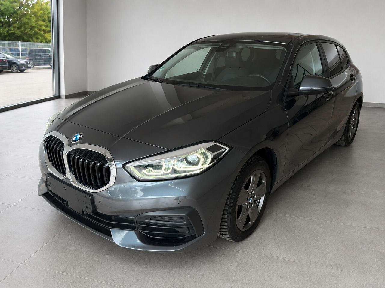 Bmw 116 116d 5p. Business Advantage - 2020