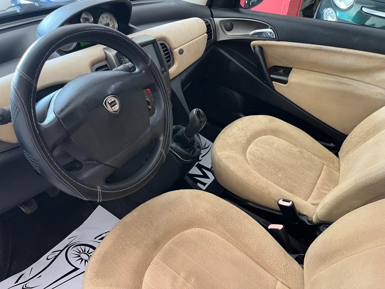 Lancia Ypsilon 1.3 Multijet 16V Platino