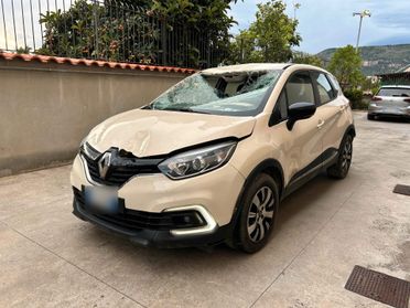 Renault Captur 1.5 dCi 90CV - 2017 Incidentata