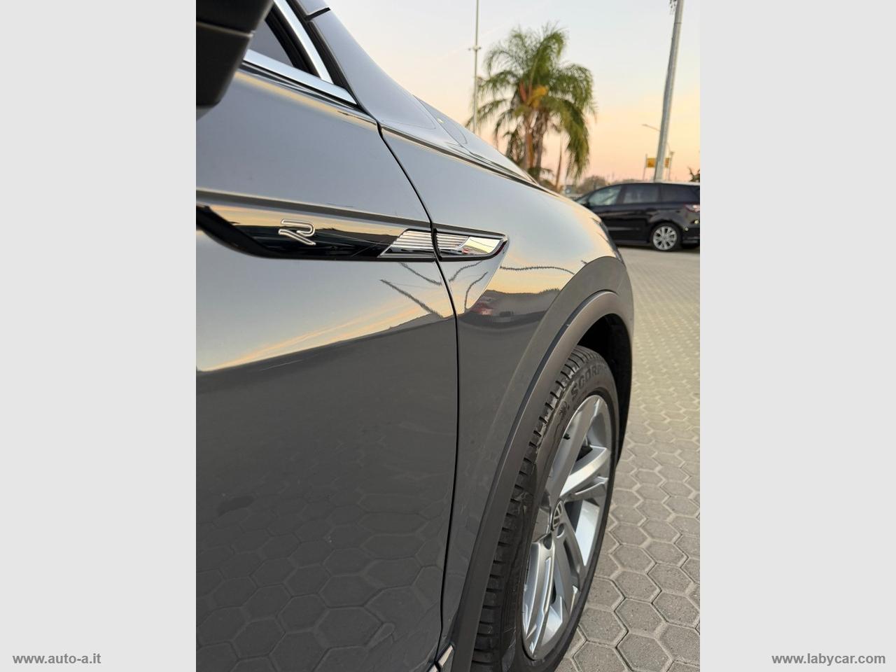 VOLKSWAGEN Tiguan 2.0 TDI 150CV SCR DSG R-Line