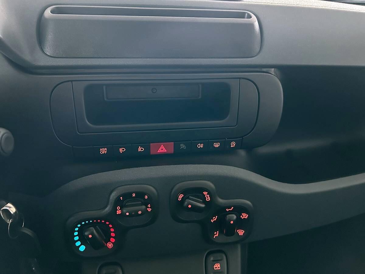 Fiat Panda 1.0 FireFly Hybrid 70cv