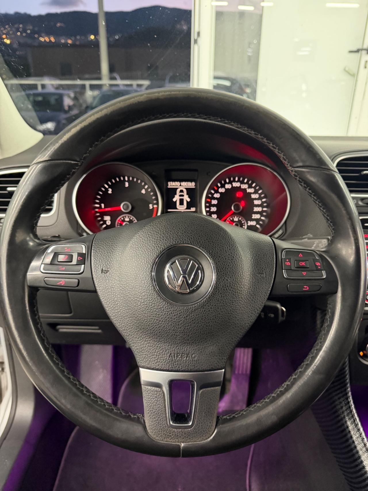 VW GOLF 6 1.6 TDI 5p. R Line FINANZIABILE