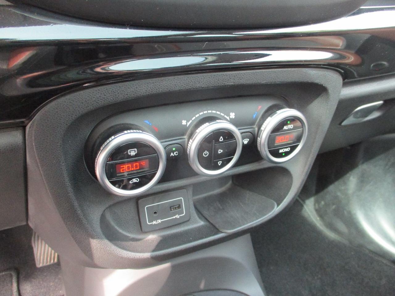 Fiat 500 L 500L 1.4 Trekking 95cv TETTO/Navi/Sensori