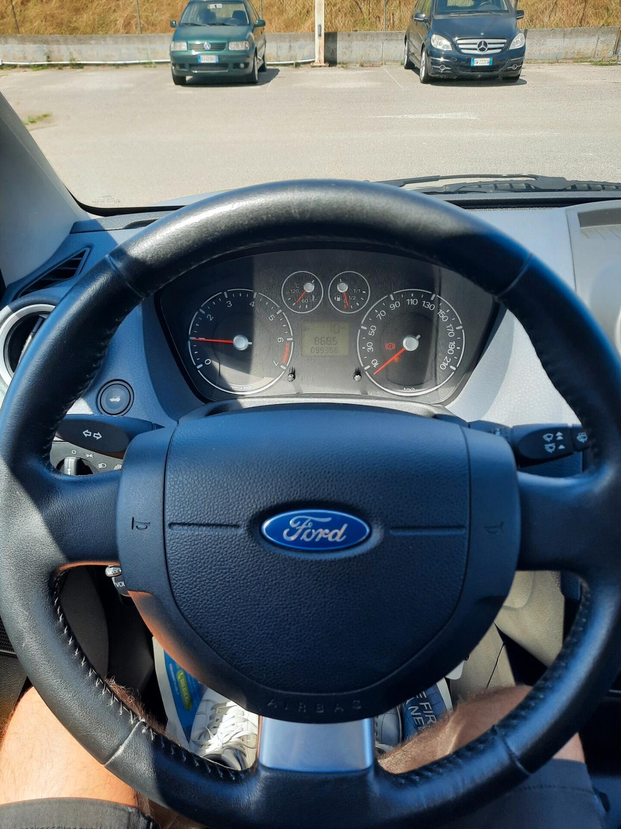Ford Fiesta 1.2 16V 3p. Ghia OK NEOPATENTATI