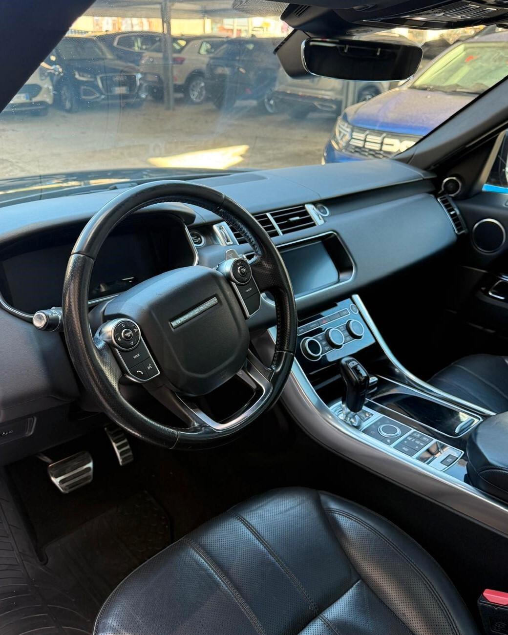 RANGE ROVER SPORT 3.0 TD HSE TETTO Panoramico E GANCIO