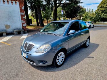 Lancia Ypsilon 1.4 Gpl ADATTA A NEOPATENTATI