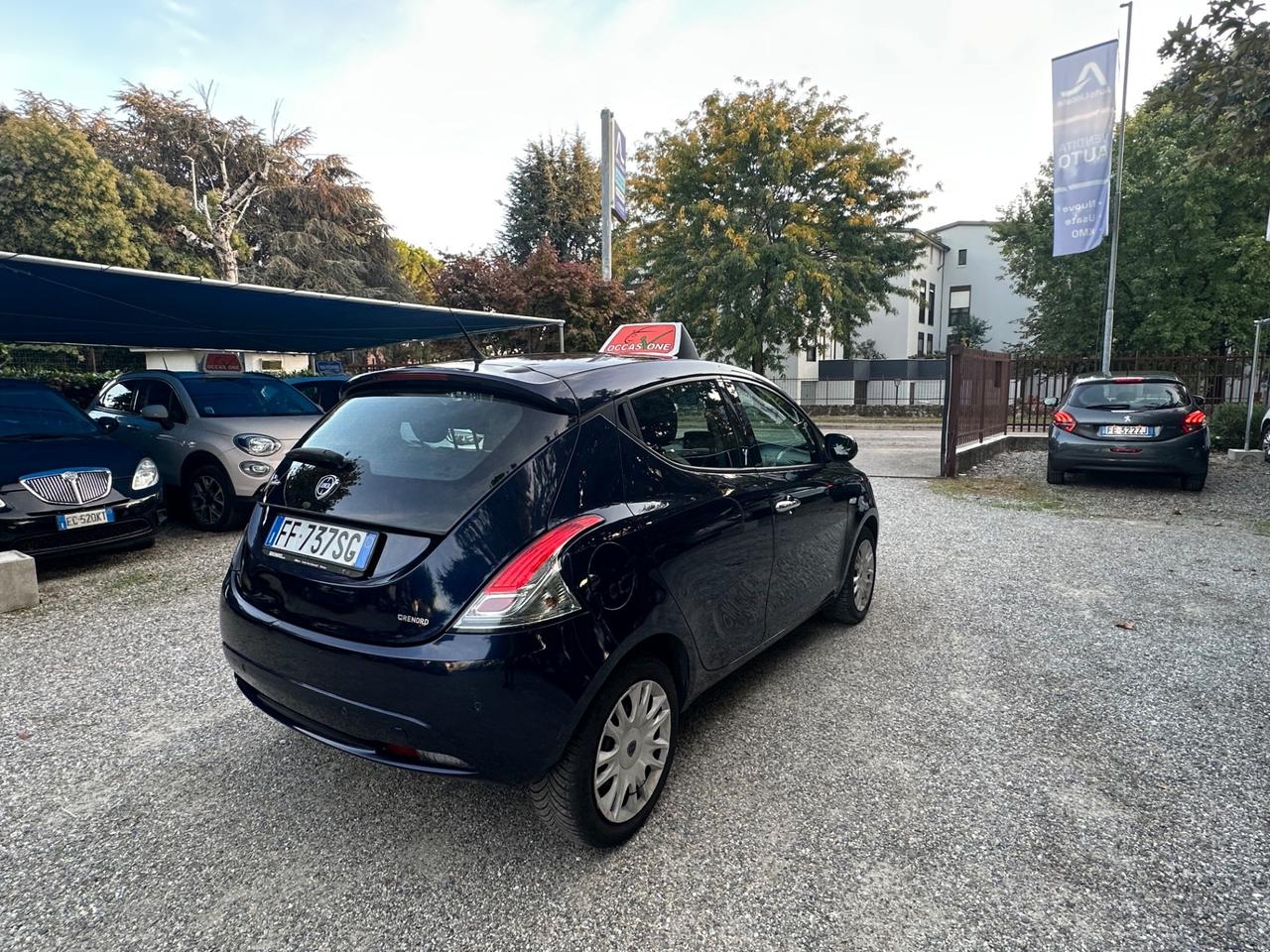 Lancia Ypsilon 1.2 69 CV 5 porte Silver