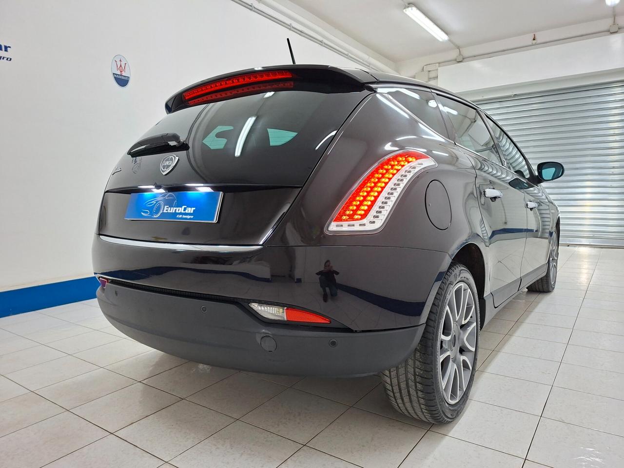 Lancia Delta Platino 1.6 Multijet 120cv