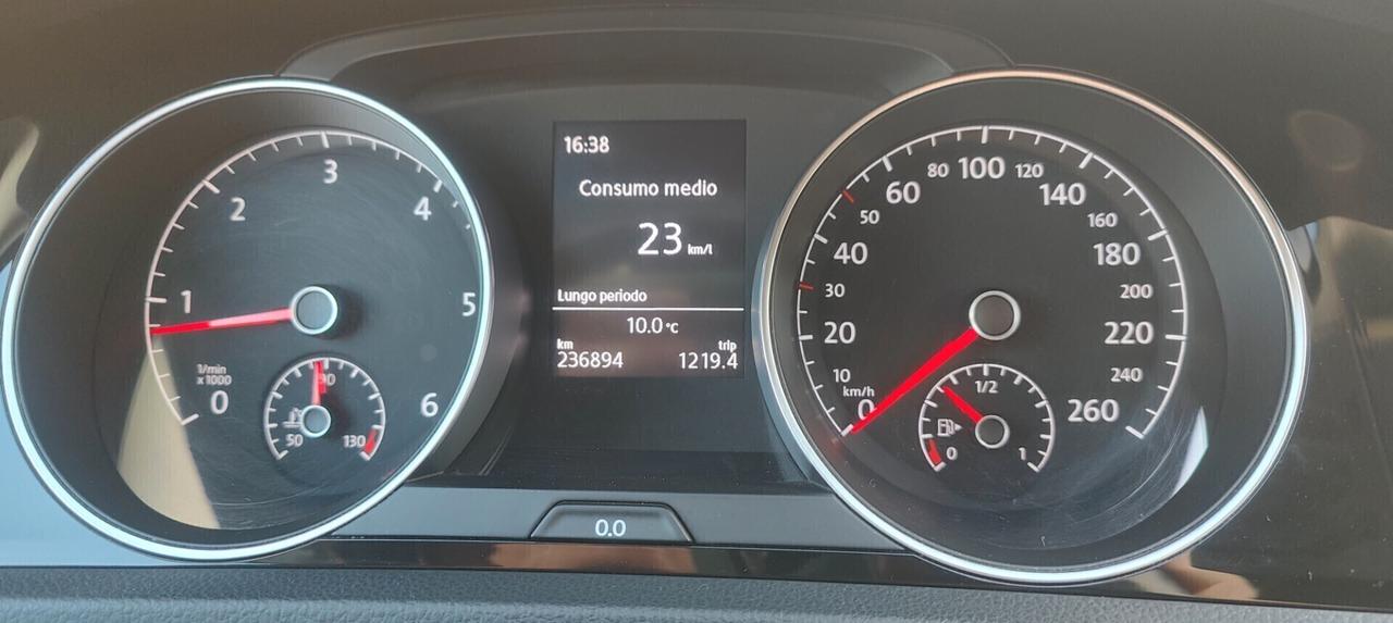 Volkswagen Golf 1.6 TDI 5p. Highline BlueMotion Technology