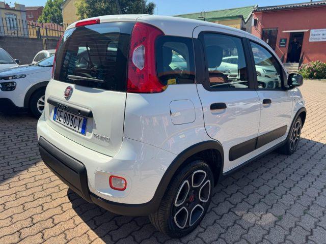 FIAT Panda 1.0 GSE S&S Hybrid Street (AUTOCARRO N1)