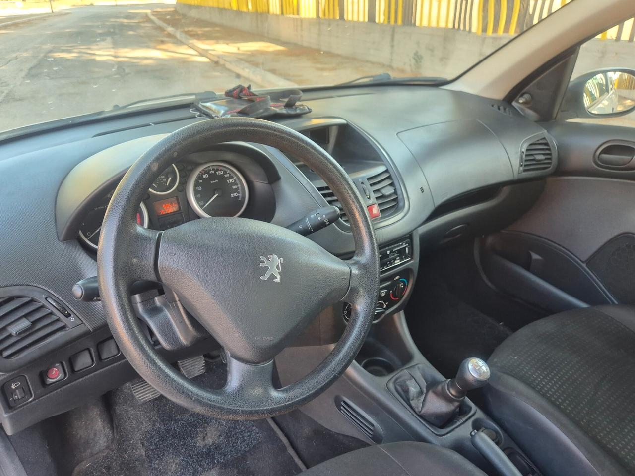 Peugeot 206 Plus 1.1 60CV 3p. Energie 2011