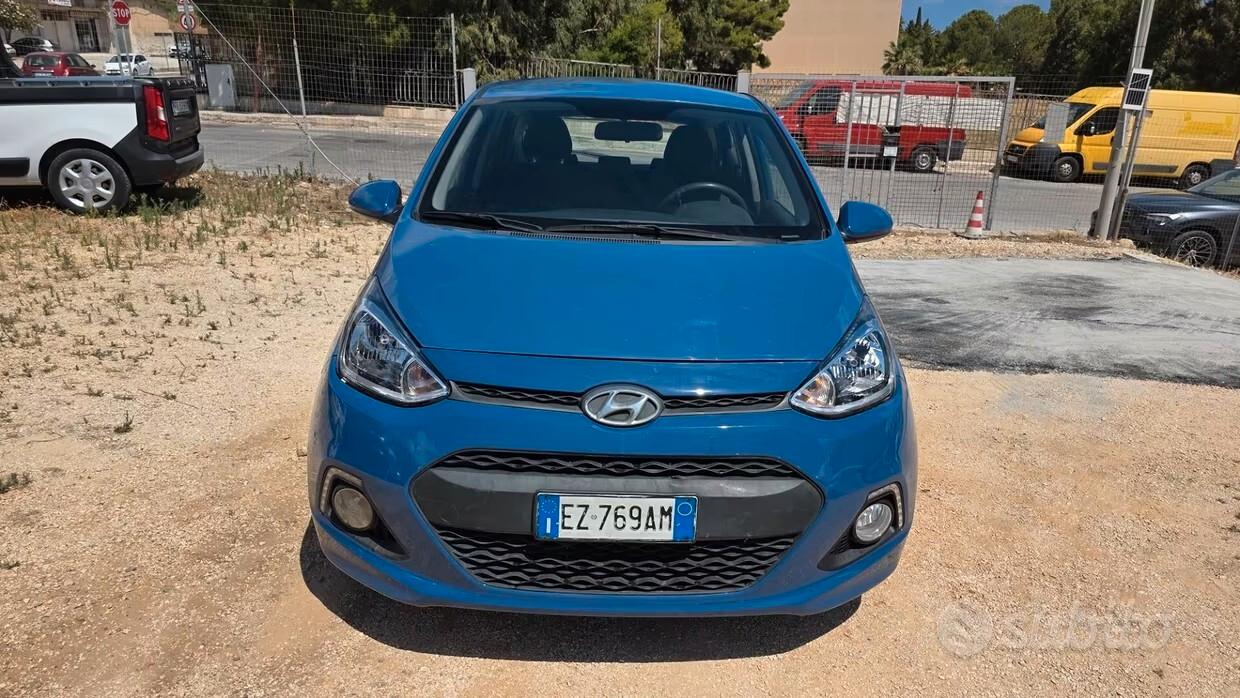 Hyundai i10 1.0 basis